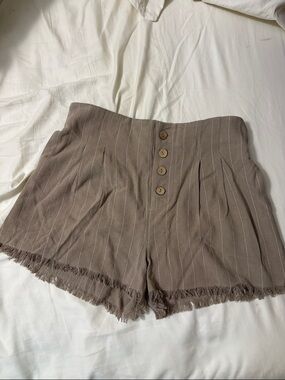 Promesa Taupe Pinstripe High-Waist Button-Front Shorts